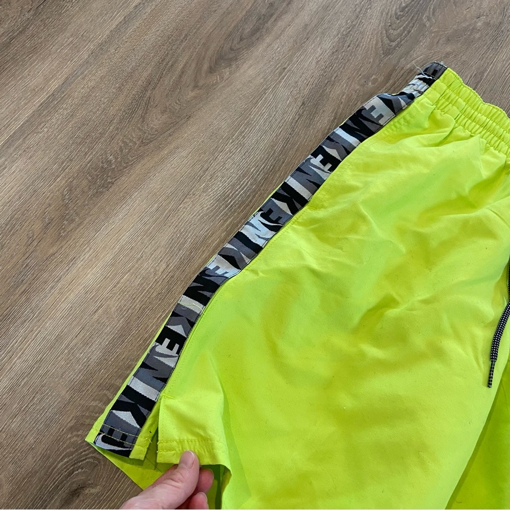 Nike Swim Trunks | Small - Picture 3 of 7